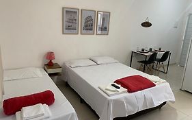 Loft ROMA para Casais, em Iguaba, Centro, 3 Pessoas, 150 metros da praia
